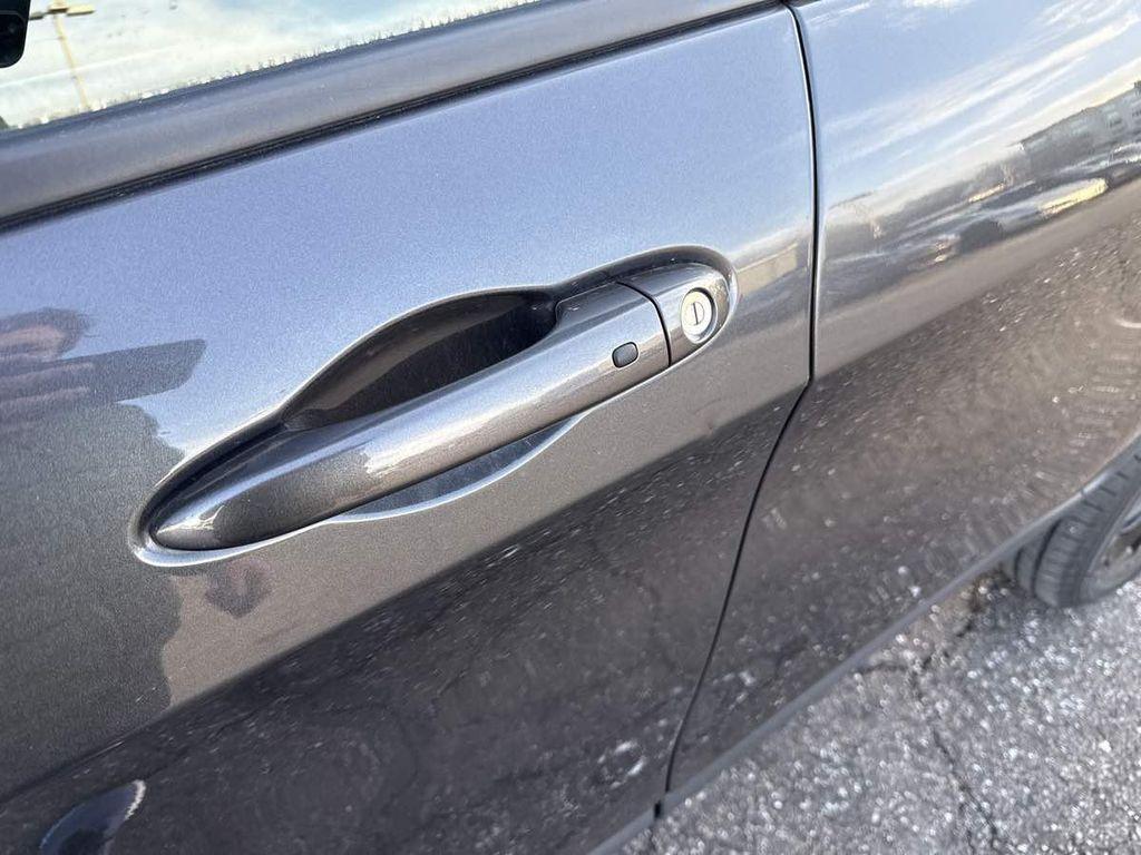 used 2014 Jeep Cherokee car, priced at $7,910