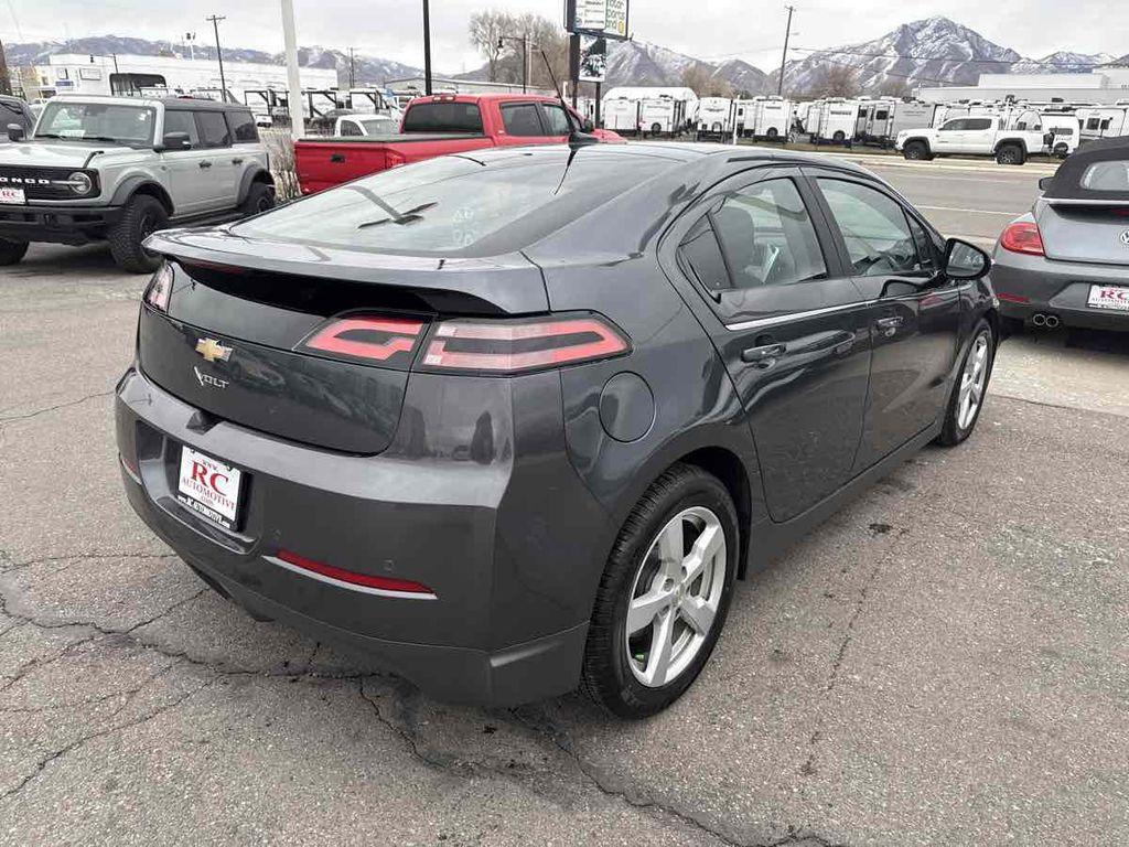 used 2013 Chevrolet Volt car, priced at $5,495