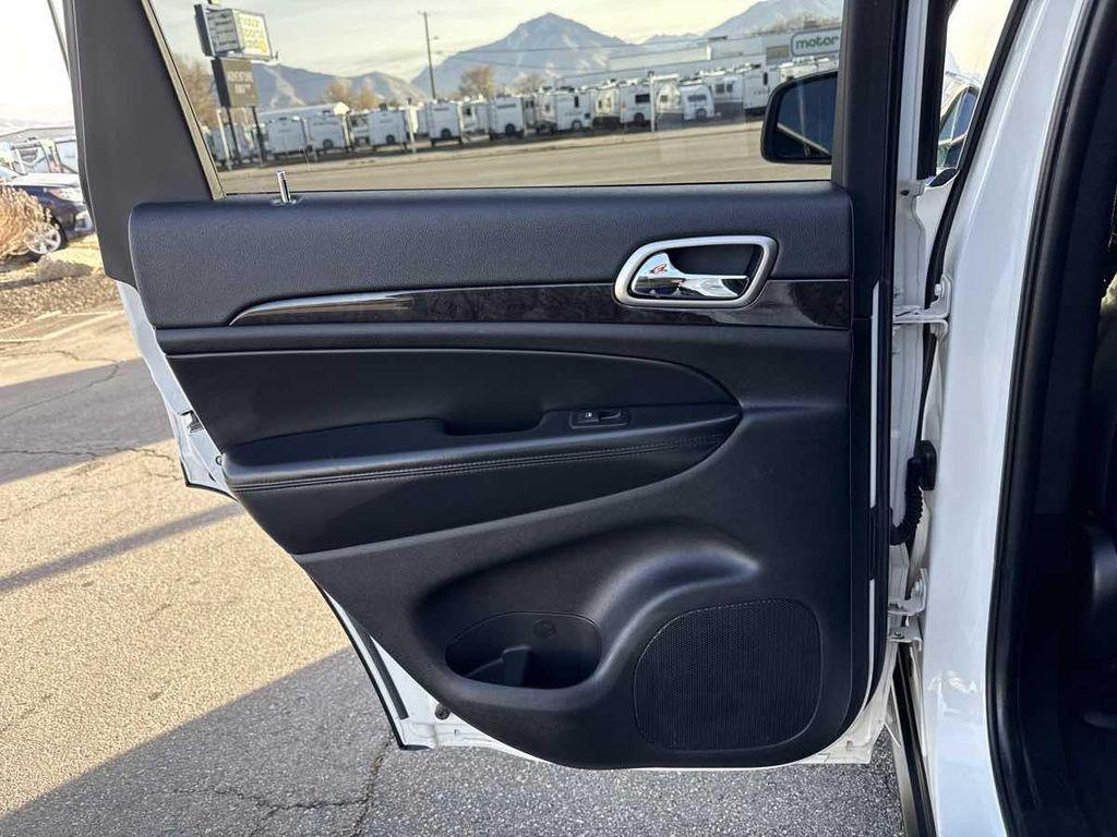 used 2012 Jeep Grand Cherokee car, priced at $7,910