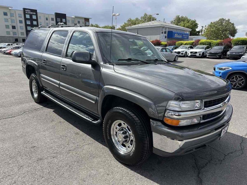 used 2002 Chevrolet Suburban car, priced at $34,910