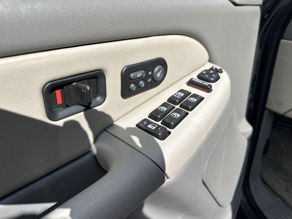 used 2002 Chevrolet Suburban car, priced at $34,910