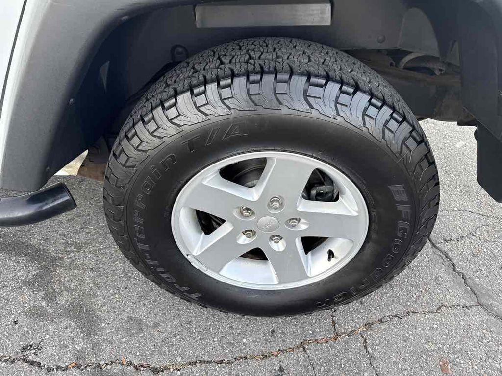 used 2015 Jeep Wrangler Unlimited car, priced at $18,910