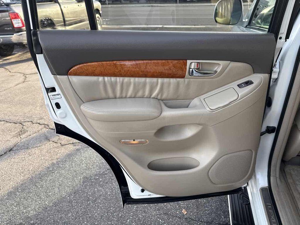 used 2005 Lexus GX 470 car, priced at $18,910