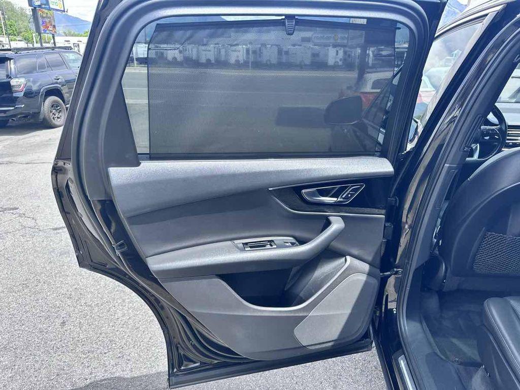 used 2017 Audi Q7 car, priced at $12,995