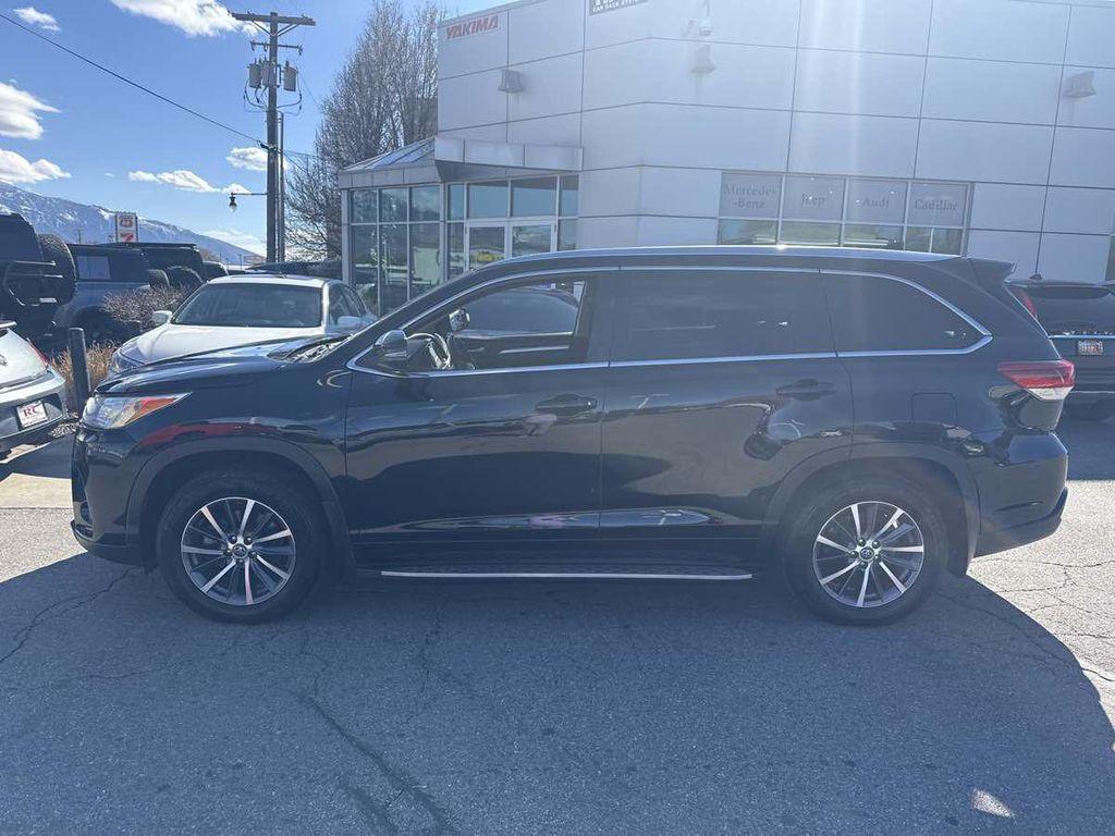 used 2017 Toyota Highlander car, priced at $20,710