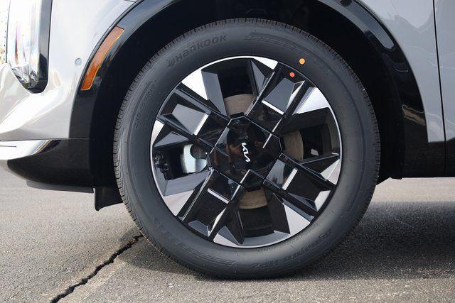 new 2026 Kia Sportage Hybrid car, priced at $39,128