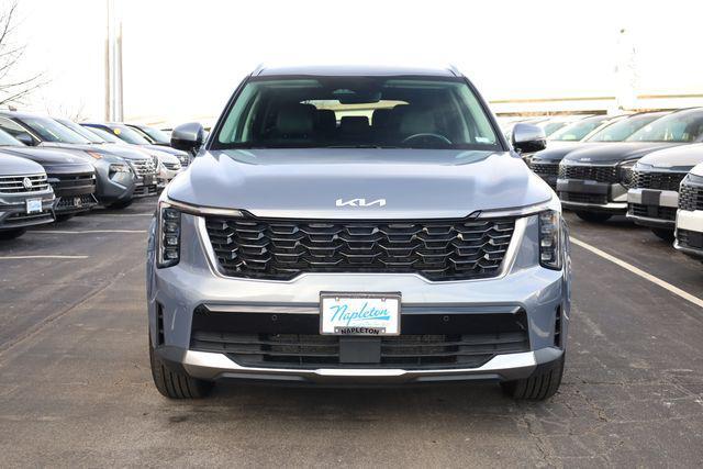 used 2024 Kia Sorento car, priced at $29,254
