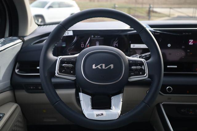 new 2026 Kia Carnival Hybrid car, priced at $41,828