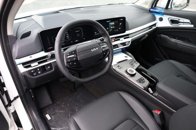 new 2026 Kia Sportage Hybrid car, priced at $39,128