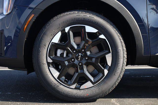 new 2026 Kia Sorento car, priced at $34,350