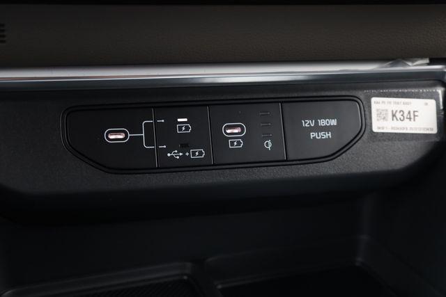 new 2026 Kia Carnival car, priced at $39,551