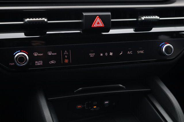 new 2026 Kia Sportage Hybrid car, priced at $33,792