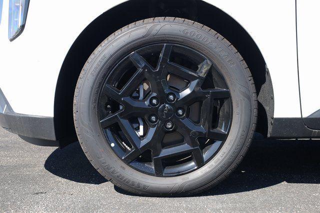 new 2026 Kia Carnival Hybrid car, priced at $47,182