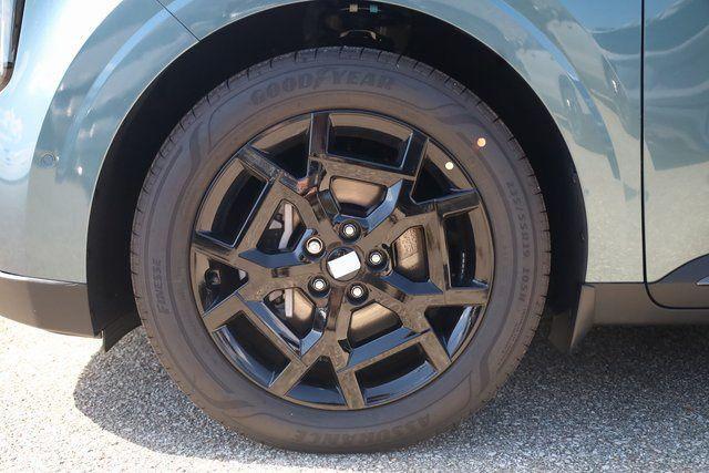 new 2026 Kia Carnival car, priced at $49,720