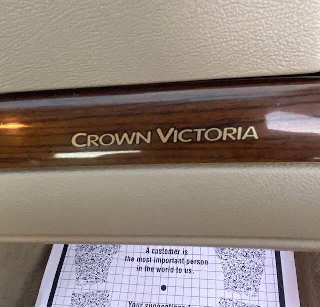 used 2008 Ford Crown Victoria car, priced at $5,500