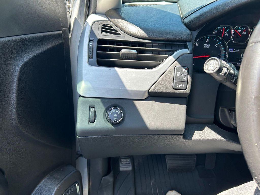used 2020 GMC Yukon car, priced at $21,443