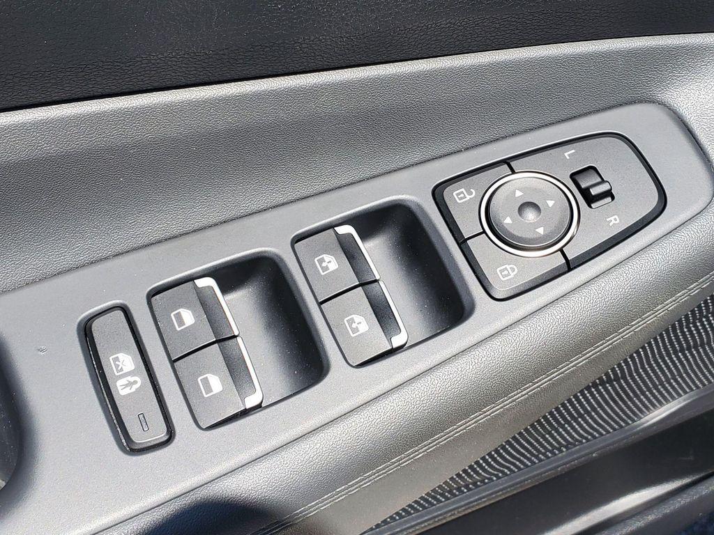 used 2023 Hyundai Santa Fe car, priced at $25,193
