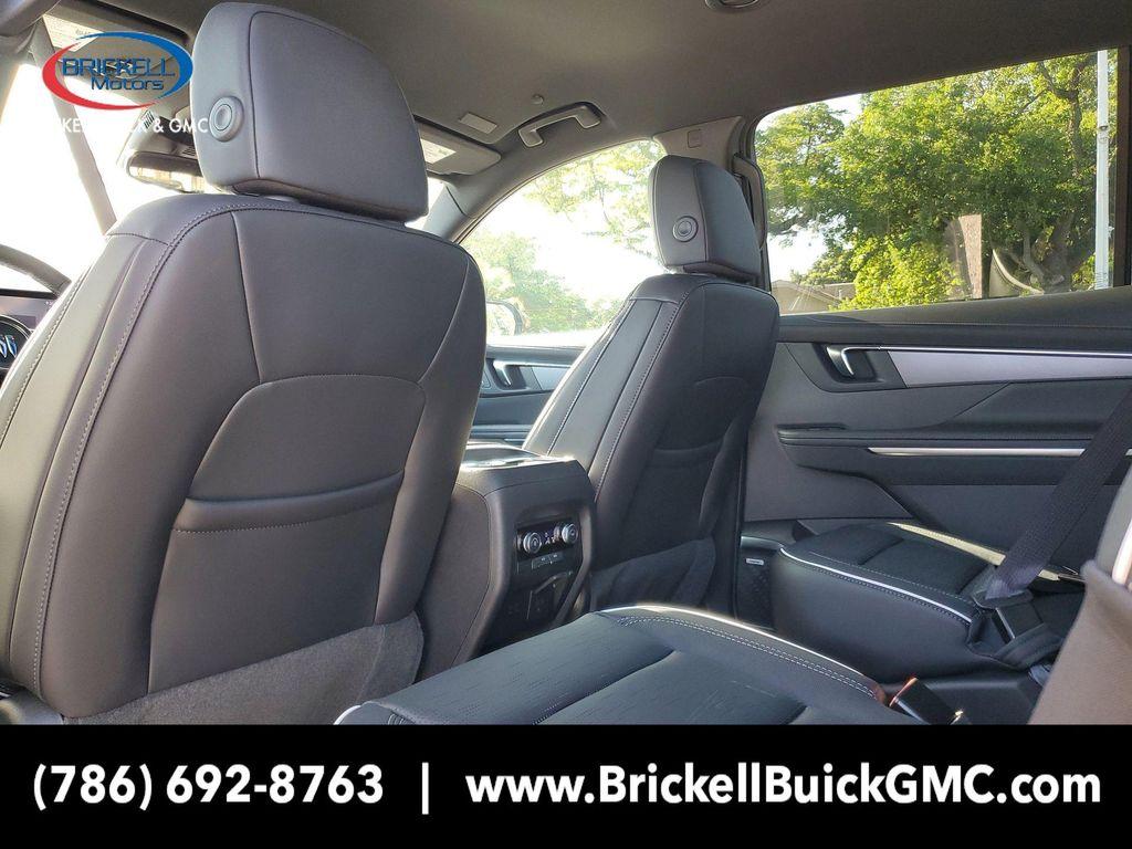 new 2025 Buick Enclave car, priced at $43,886