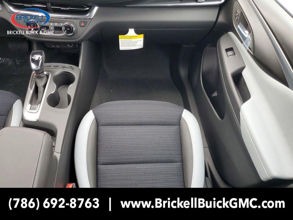 new 2026 Buick Envista car, priced at $25,995