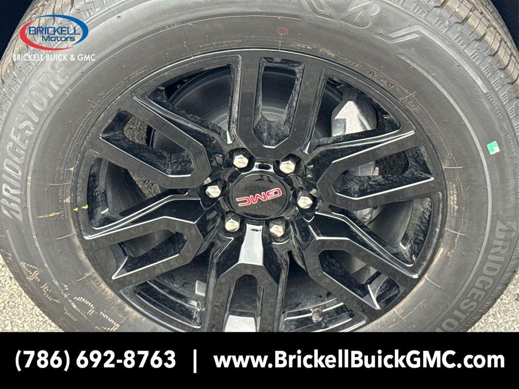 new 2026 GMC Sierra 1500 car, priced at $55,995