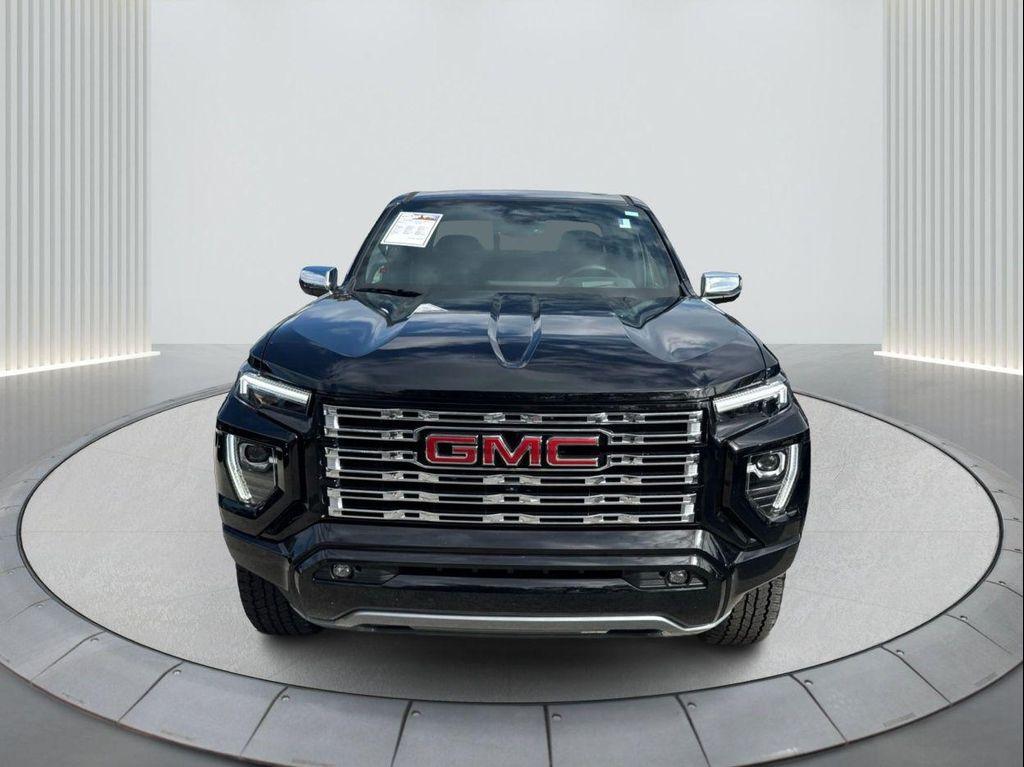 used 2024 GMC Canyon car, priced at $43,200