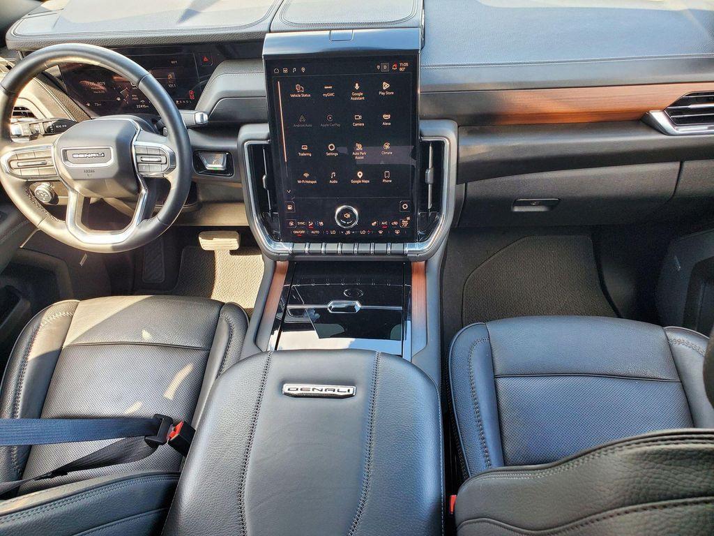 used 2025 GMC Yukon XL car, priced at $74,800