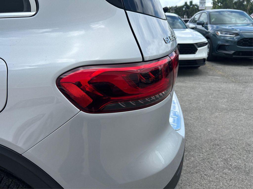 used 2021 Mercedes-Benz GLB 250 car, priced at $20,200