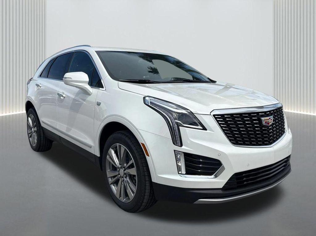 new 2025 Cadillac XT5 car, priced at $53,315