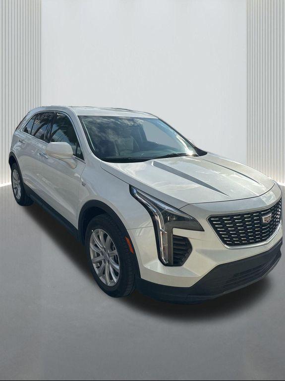 used 2023 Cadillac XT4 car, priced at $24,777
