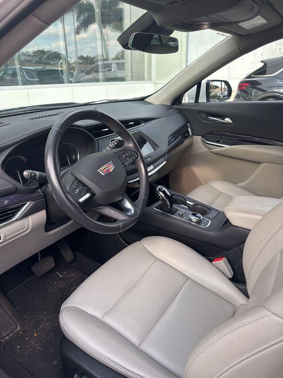 used 2023 Cadillac XT4 car, priced at $24,777
