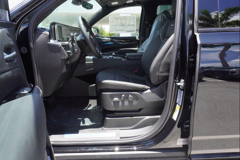 new 2024 Cadillac Escalade car, priced at $128,275