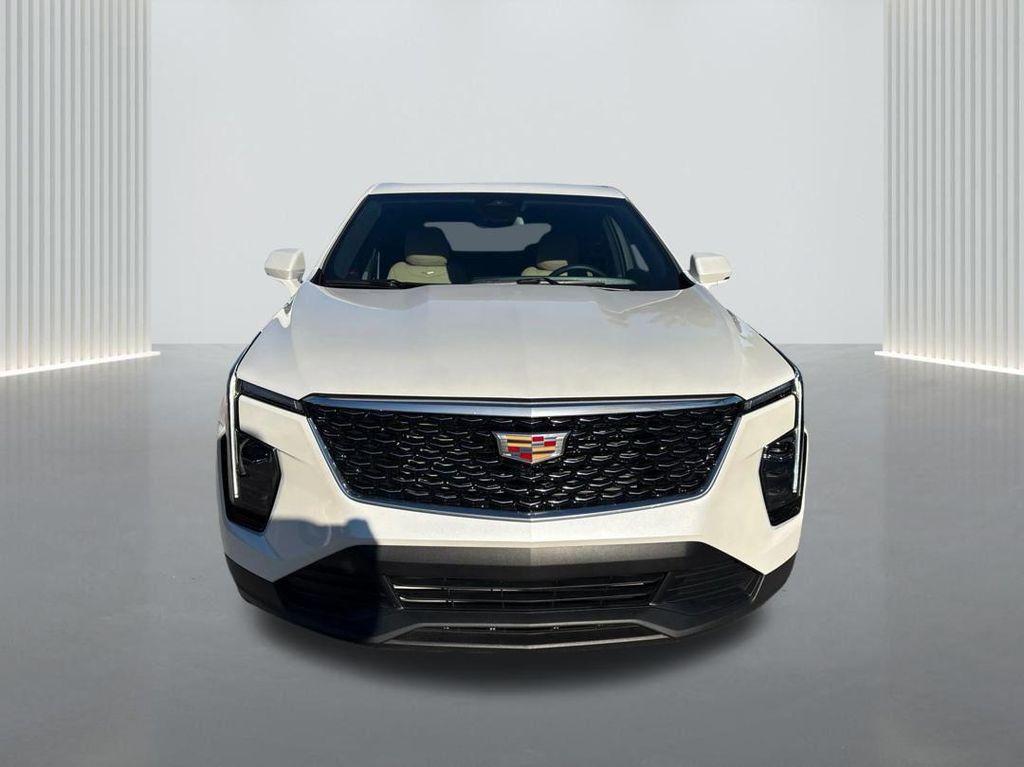 used 2024 Cadillac XT4 car, priced at $29,888