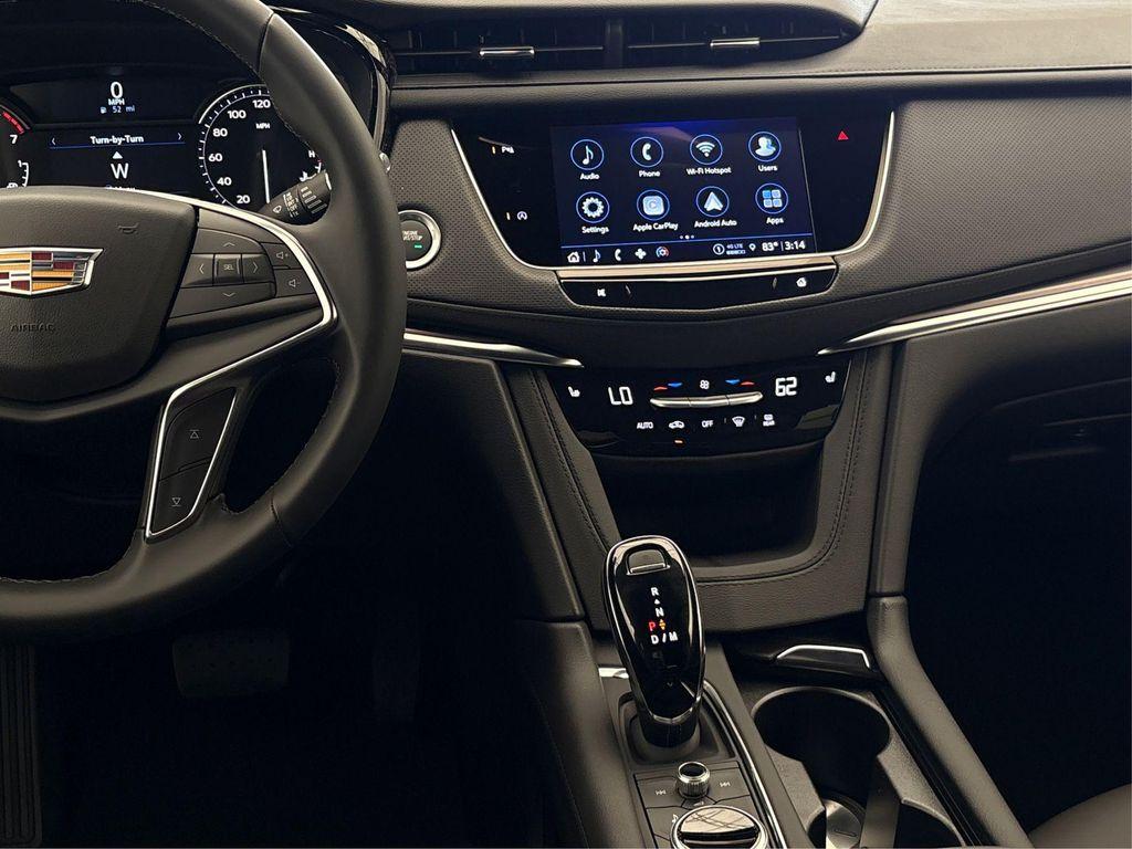 new 2025 Cadillac XT5 car, priced at $43,495
