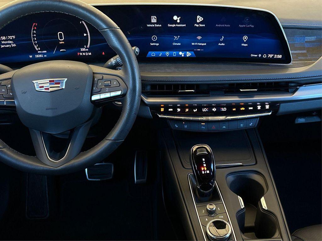 used 2024 Cadillac XT4 car, priced at $34,145