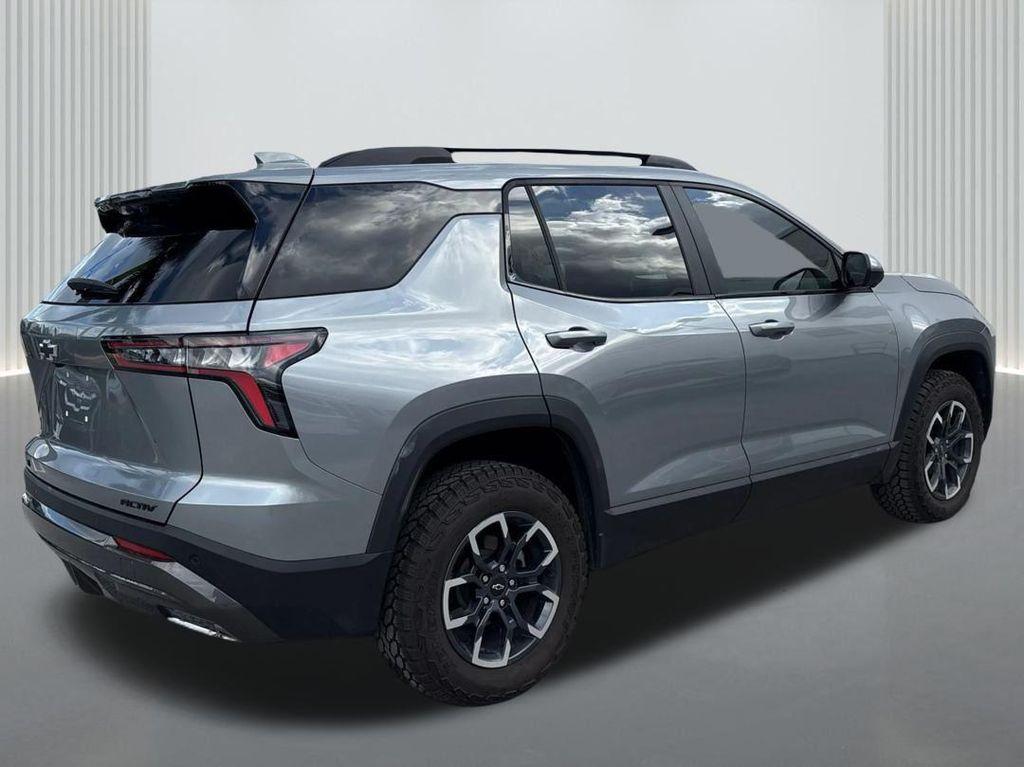 used 2025 Chevrolet Equinox car, priced at $25,995