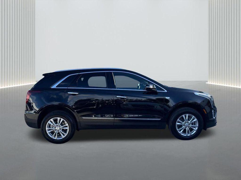 new 2025 Cadillac XT5 car, priced at $46,415