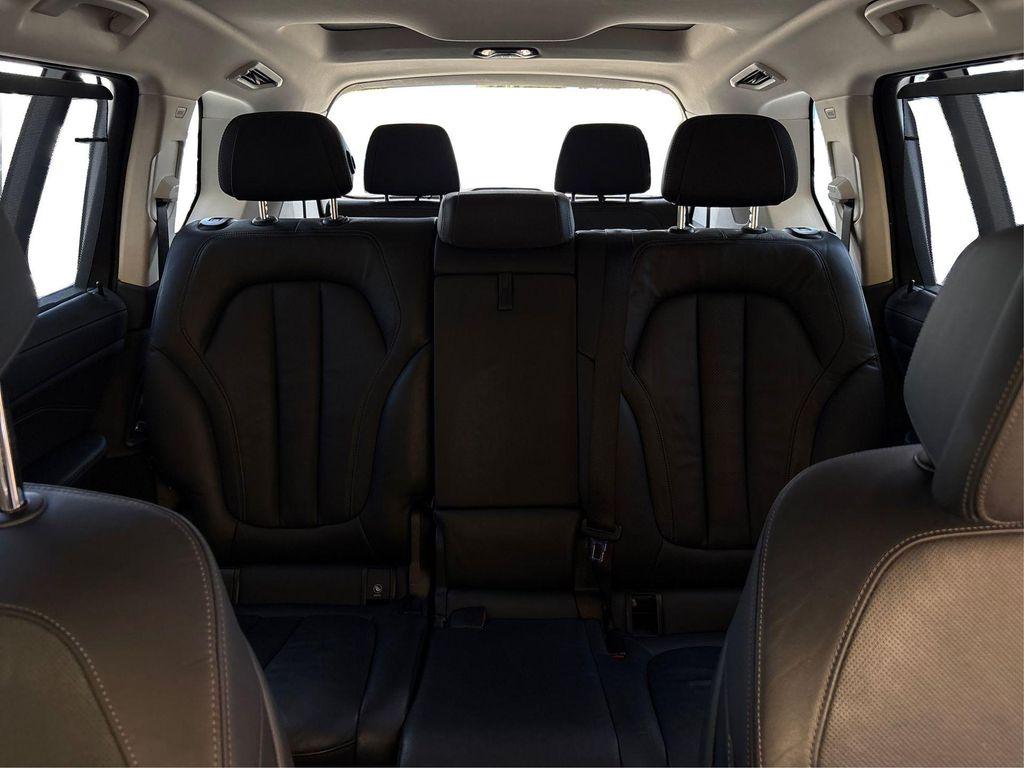 used 2021 BMW X7 car, priced at $36,750