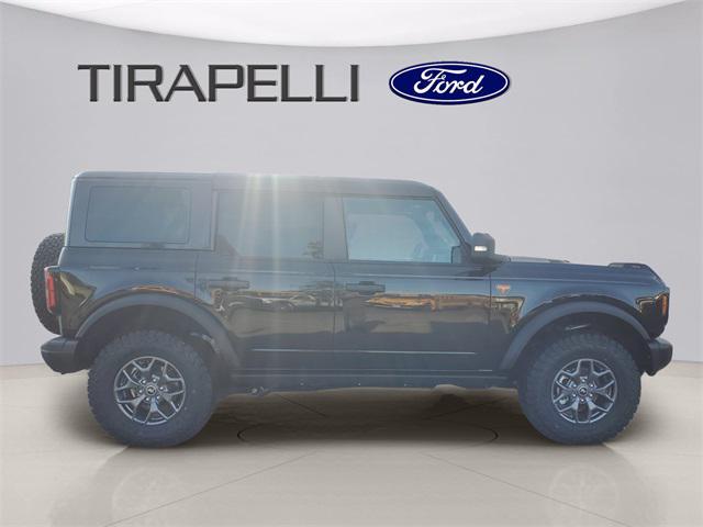 new 2025 Ford Bronco car, priced at $58,194