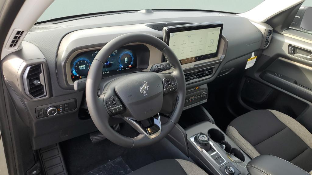 new 2025 Ford Bronco Sport car, priced at $32,777