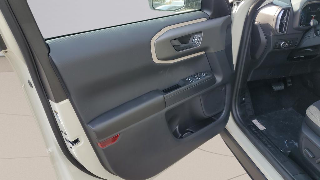 new 2025 Ford Bronco Sport car, priced at $32,777