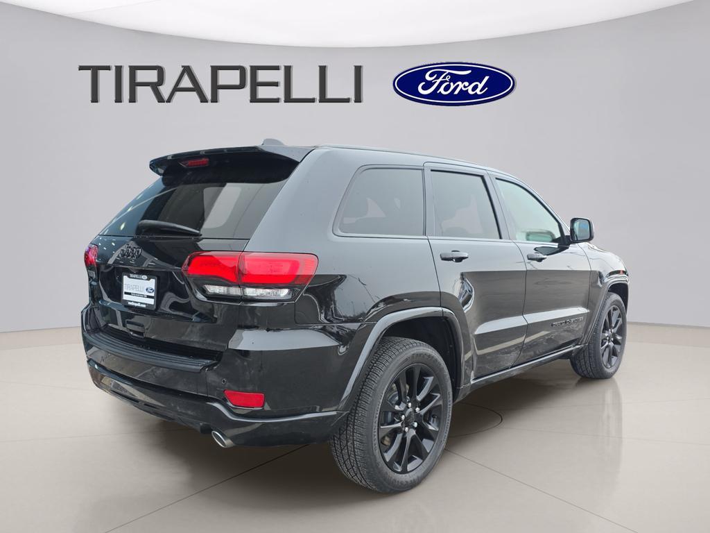 used 2018 Jeep Grand Cherokee car, priced at $17,991