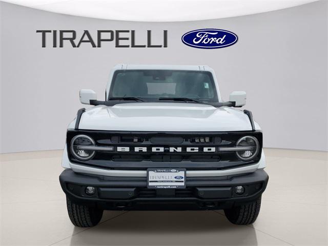 new 2025 Ford Bronco car, priced at $52,592