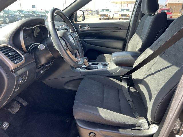 used 2016 Jeep Grand Cherokee car, priced at $13,995