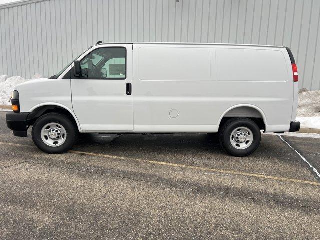 new 2025 Chevrolet Express 3500 car, priced at $50,094