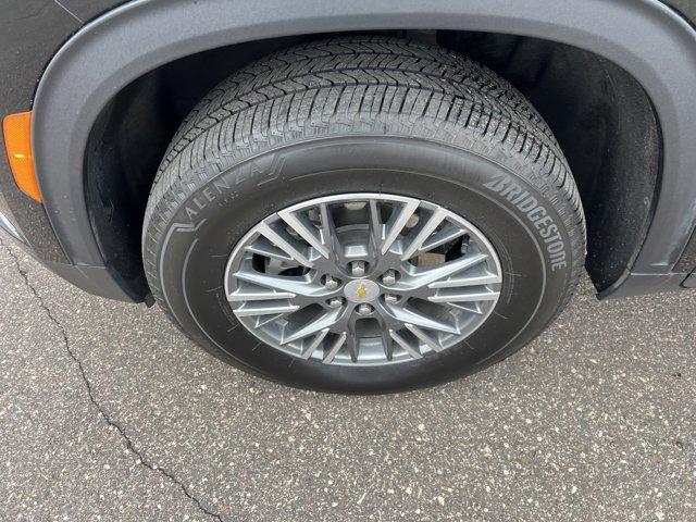 used 2025 Chevrolet Traverse car, priced at $38,980