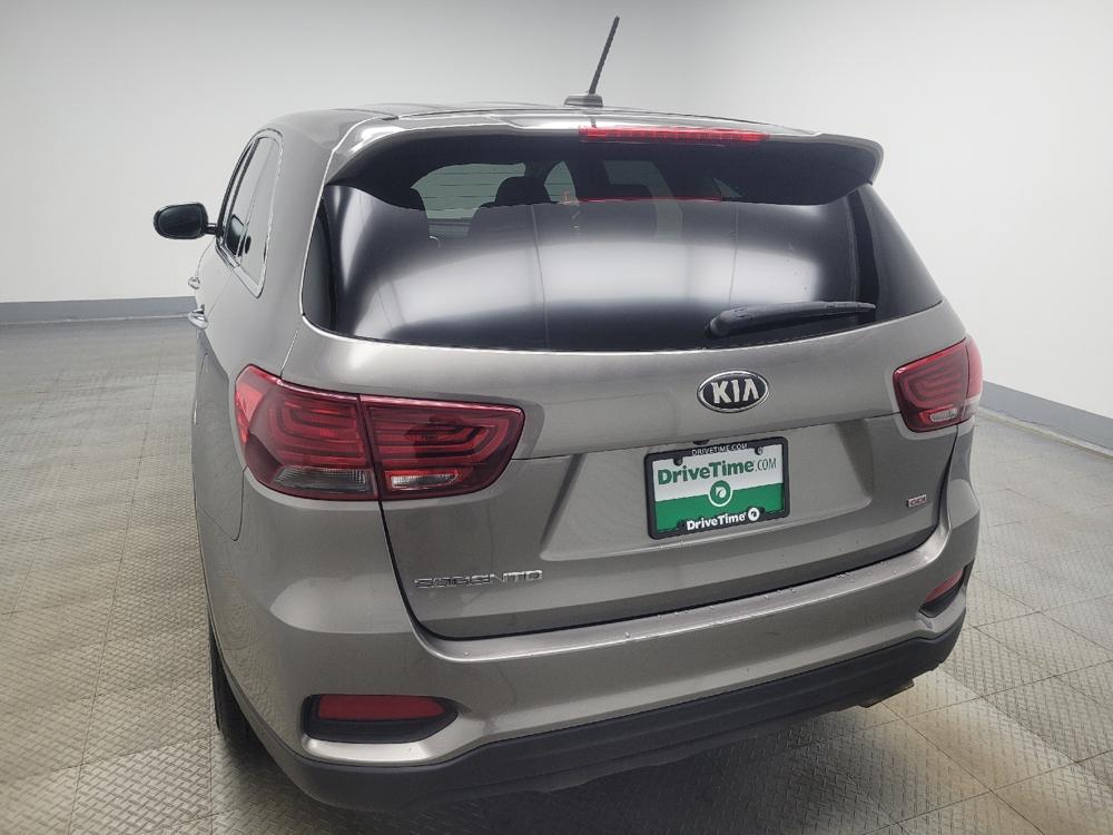 used 2019 Kia Sorento car, priced at $16,895