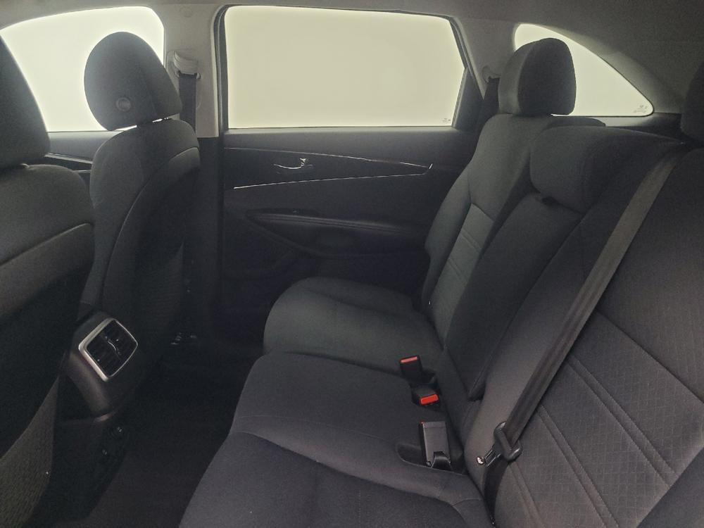 used 2019 Kia Sorento car, priced at $16,895