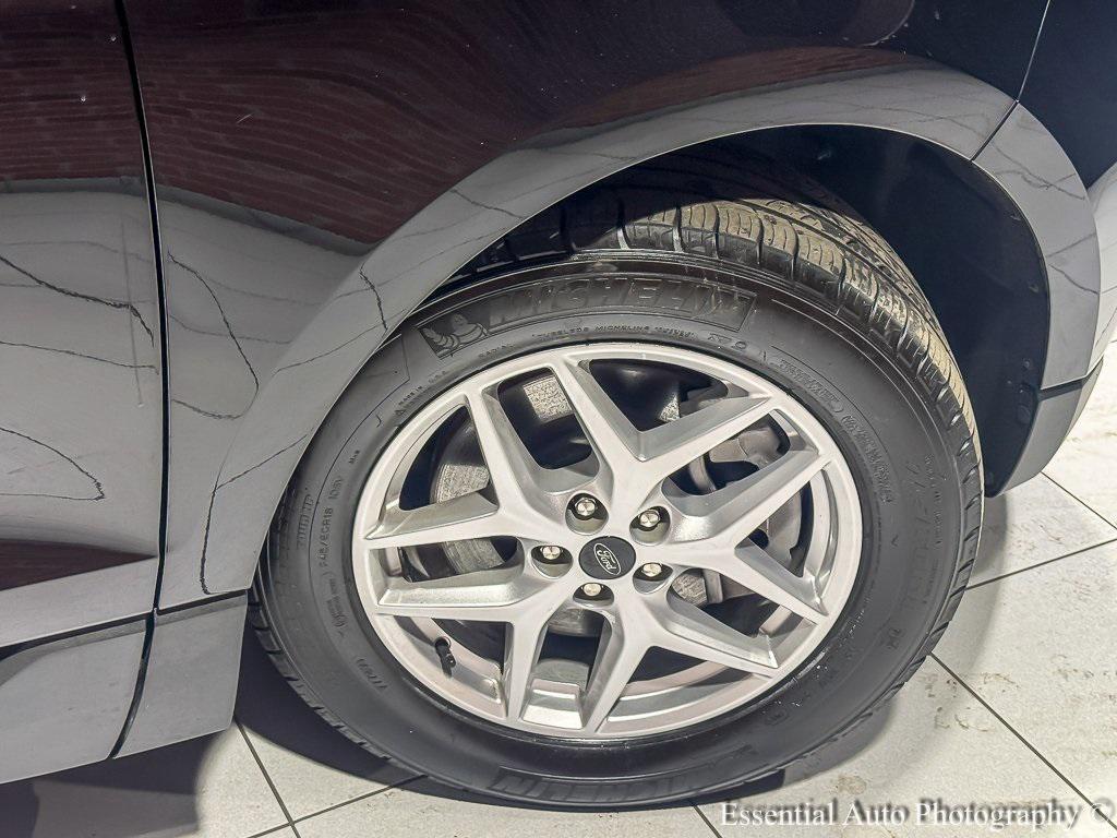 used 2024 Ford Edge car, priced at $24,799