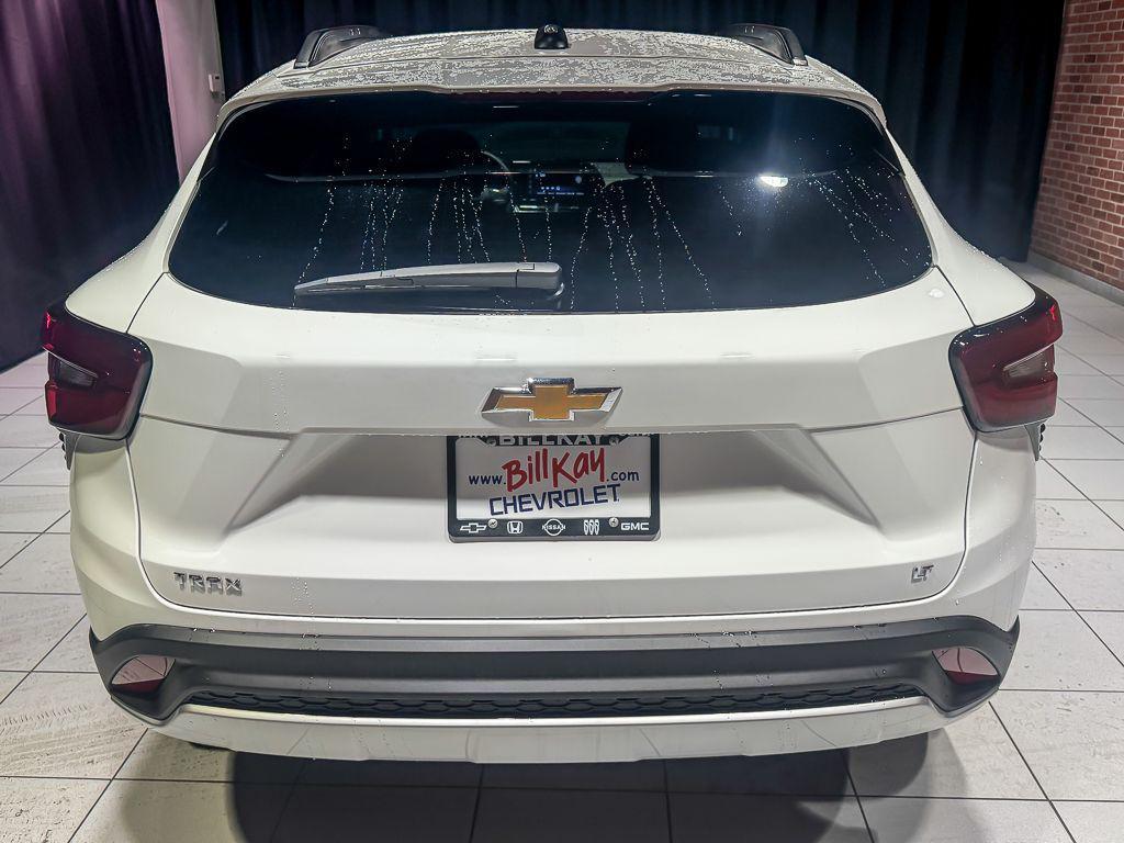 new 2026 Chevrolet Trax car, priced at $21,995