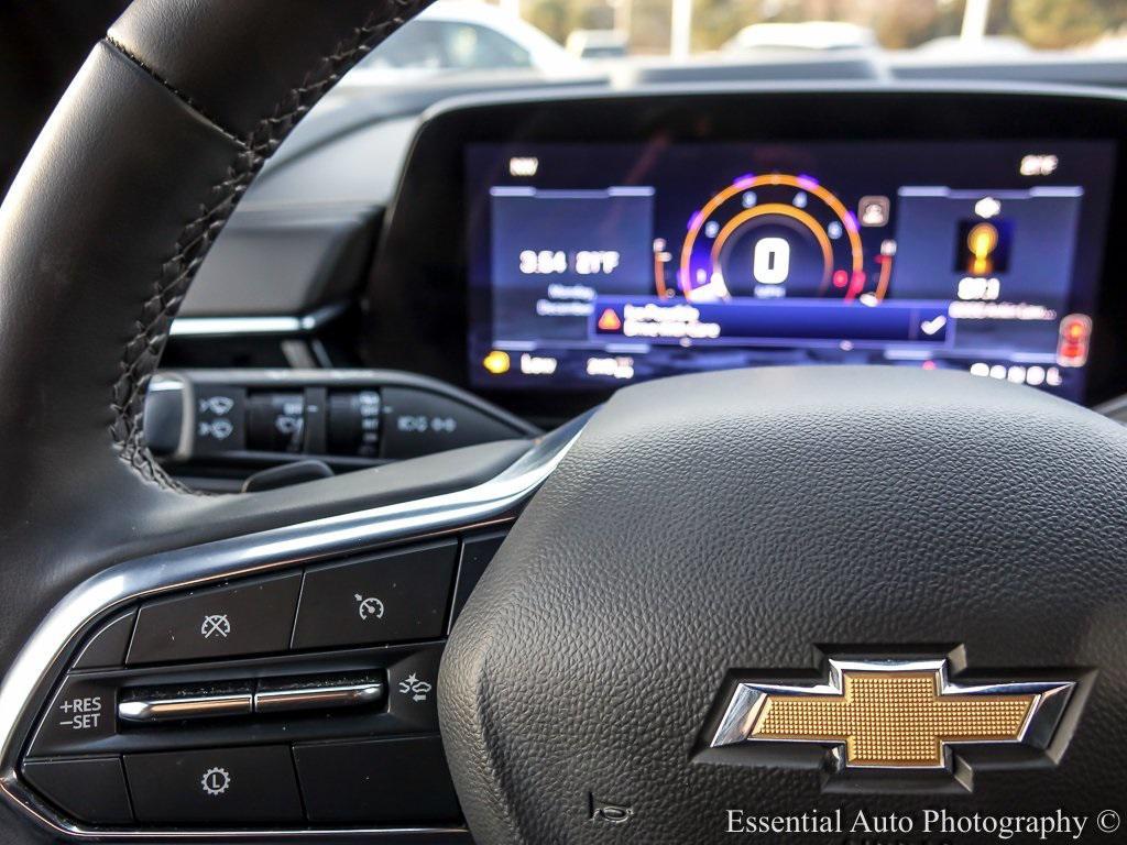 used 2025 Chevrolet Suburban car, priced at $71,399